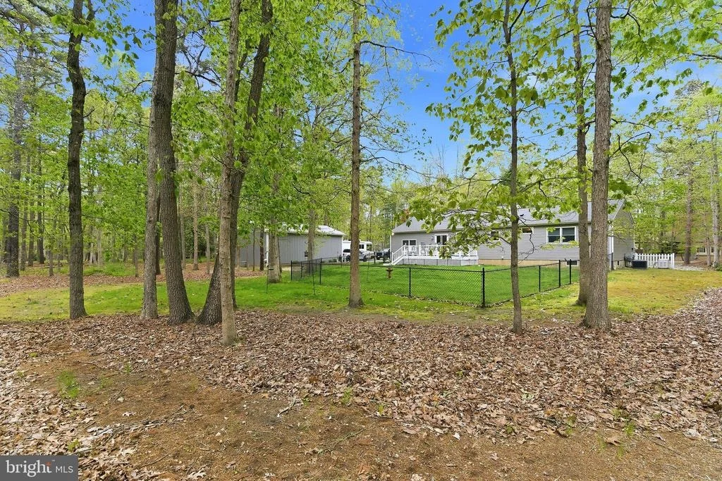Photo of 33 RED OAK DRIVE