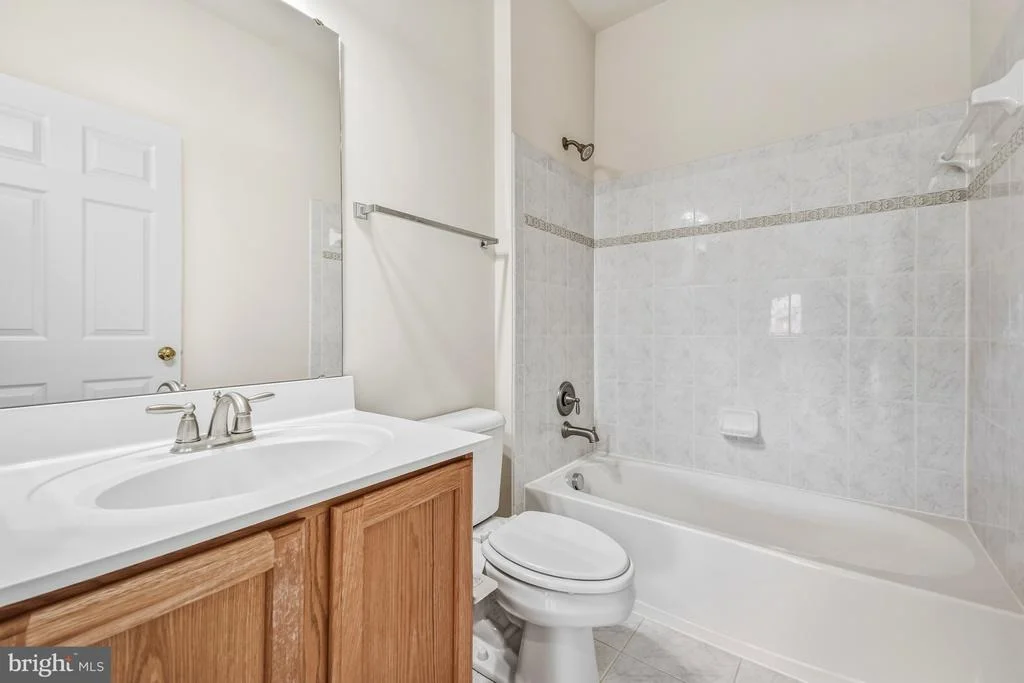 Photo of 4104 TOTTENHAM STREET