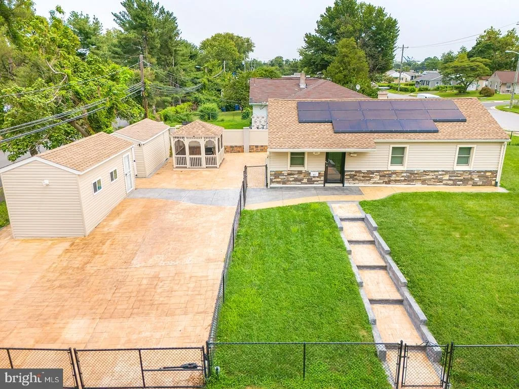 Photo of 403 JOPORTER DRIVE