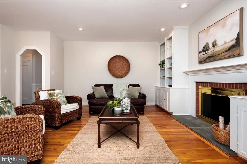 Photo of 534 POST OAK ROAD