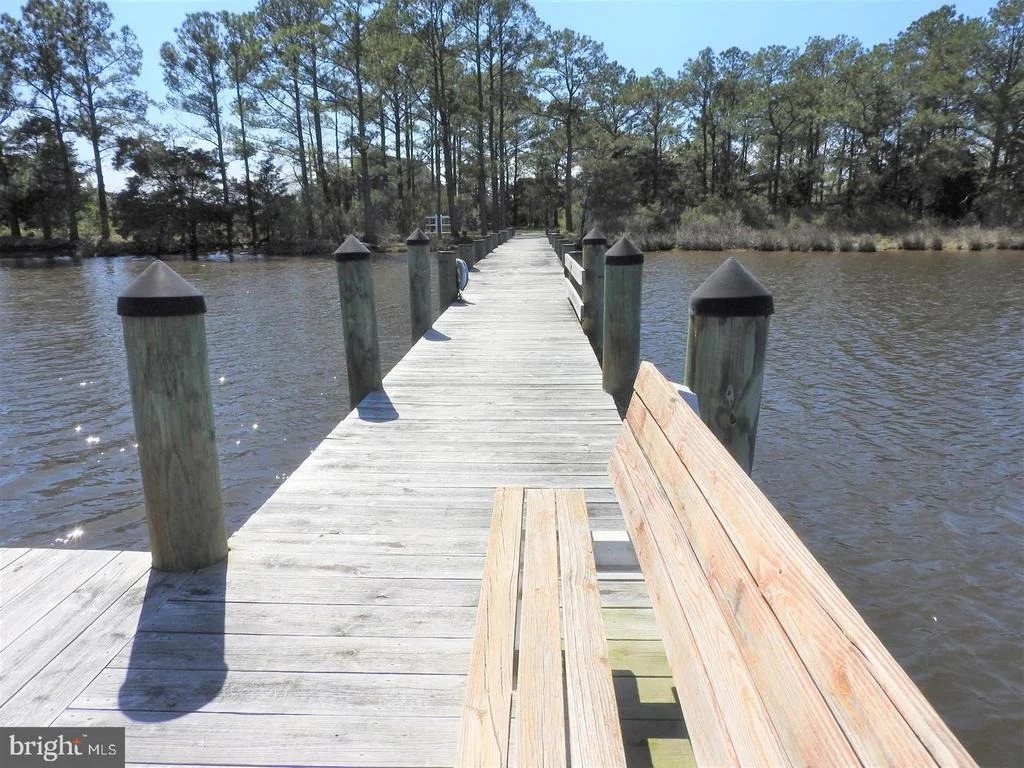 Photo of 5226 HERON ROAD