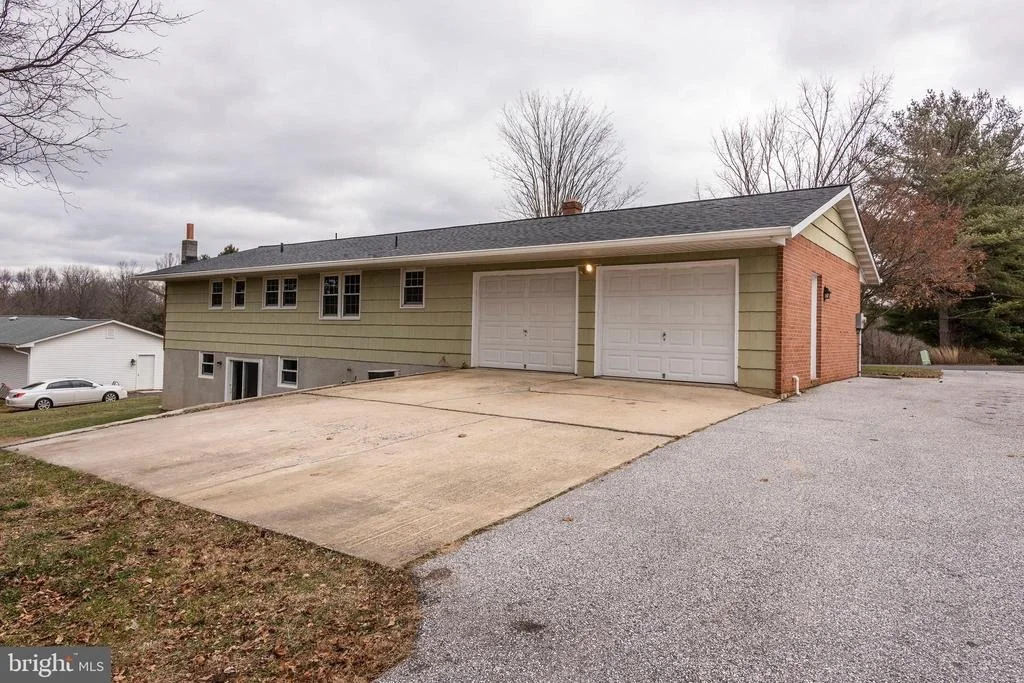 Photo of 4104 WINFIELD WAY