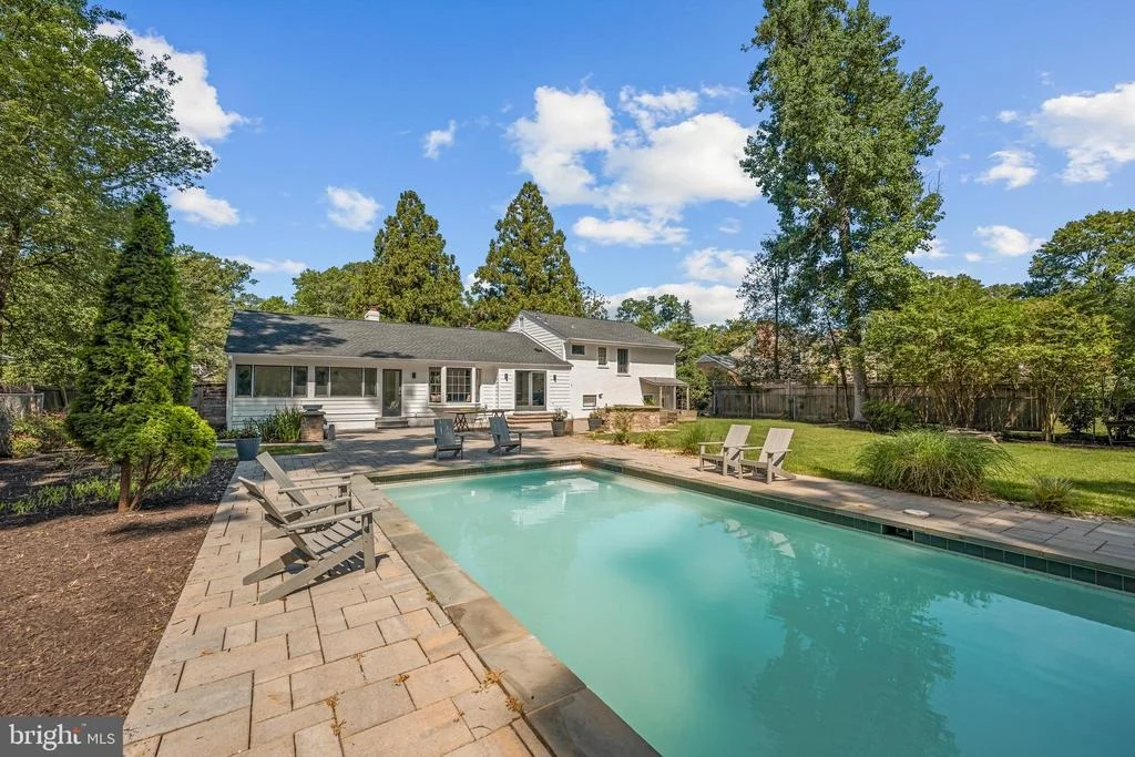 Photo of 9013 BEATTY DRIVE