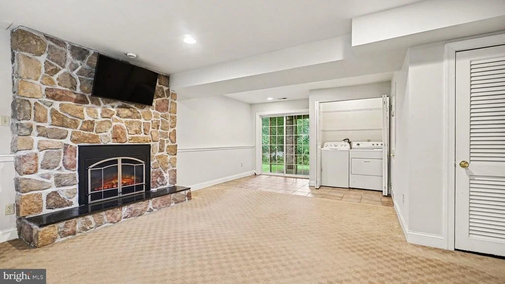 Photo of 314 COLONIAL DRIVE