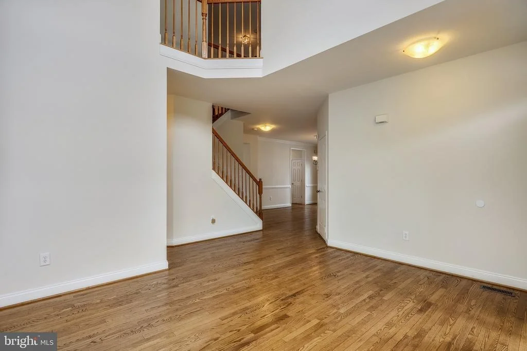 Photo of 9610 MASON LANE
