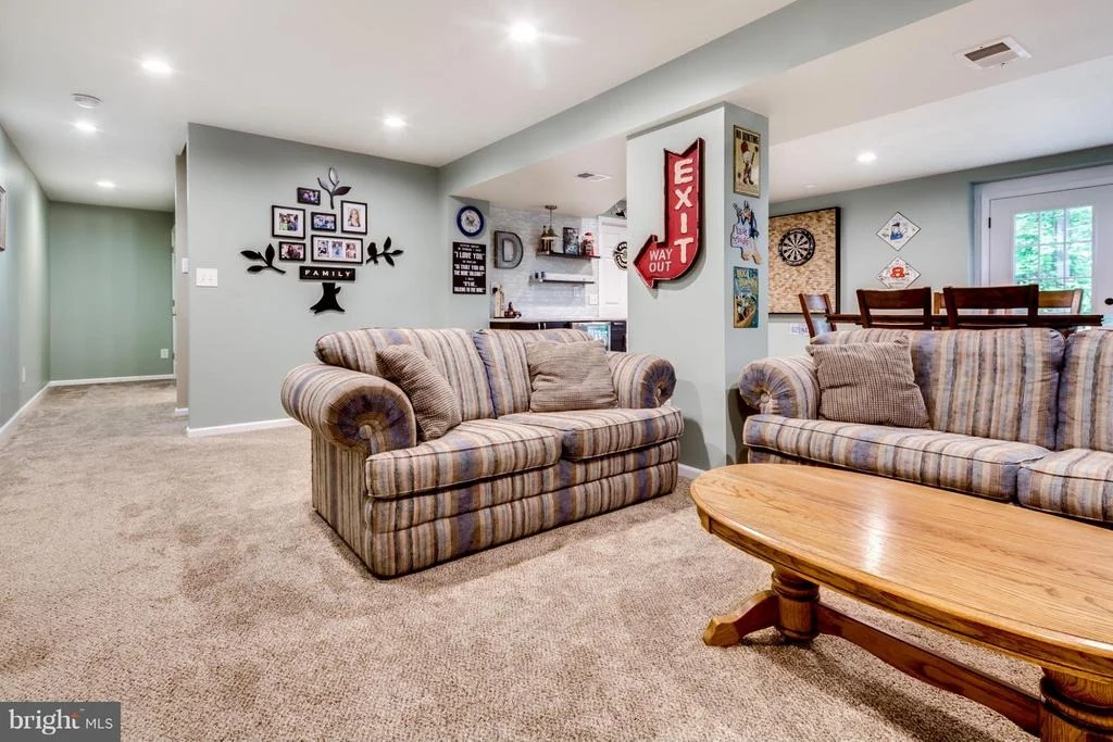 Photo of 9523 RIDGEVIEW DRIVE