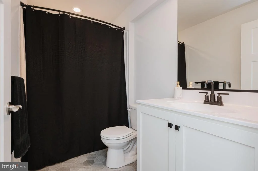 Photo of 2525 EASY STREET