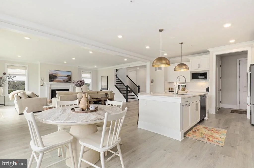 Photo of 14622 SENECA FARM LN
