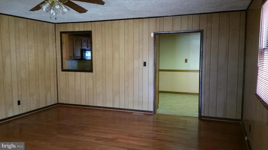 Photo of 16438 GARDNER ROAD
