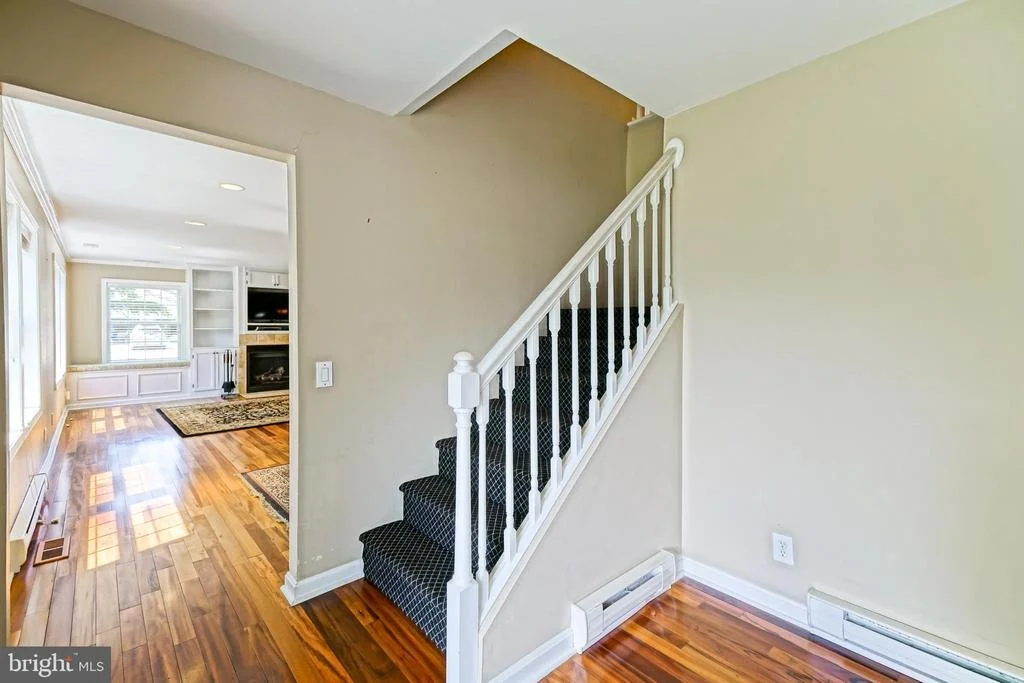 Photo of 102 MALLARD DRIVE
