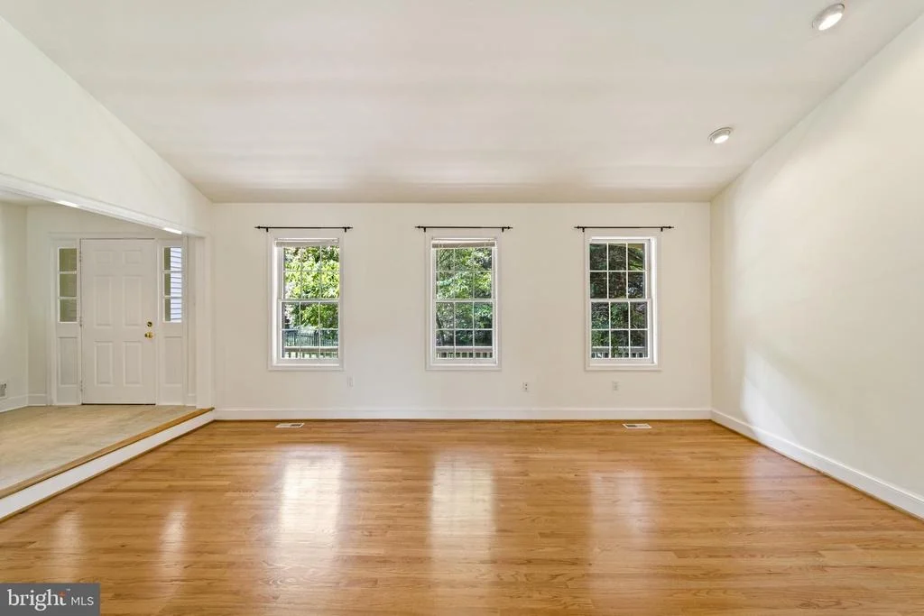 Photo of 1626 LINWAY PARK DRIVE