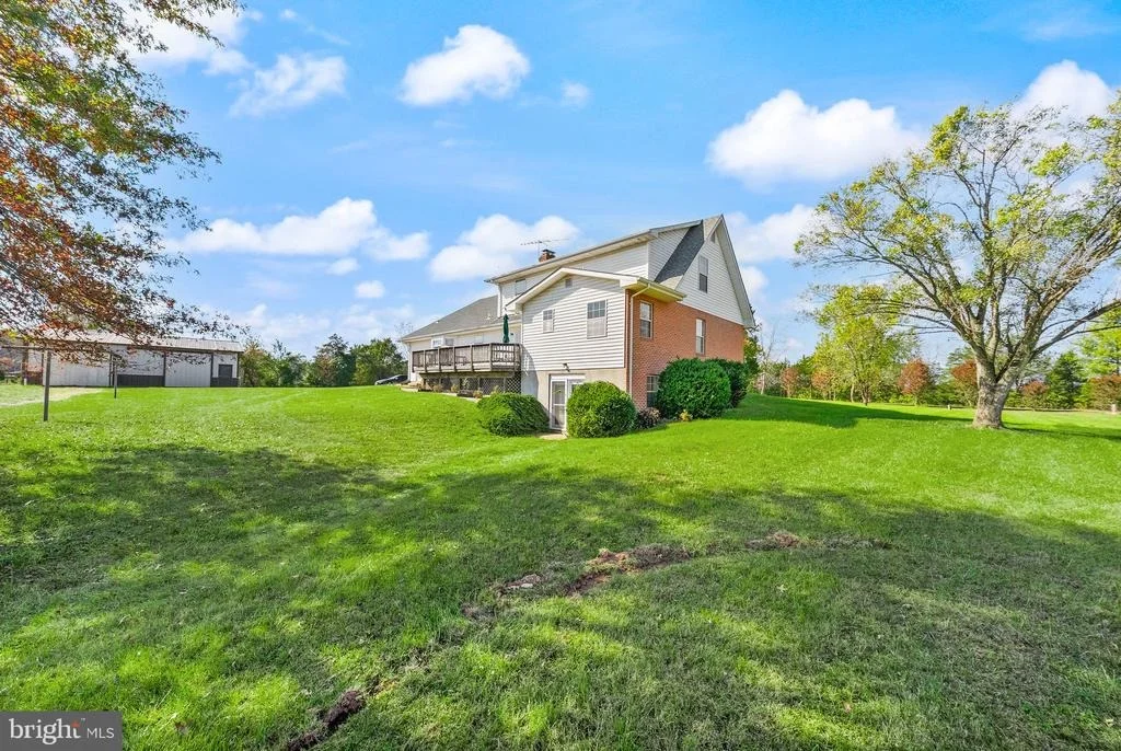 Photo of 9749 WESTWOOD ROAD
