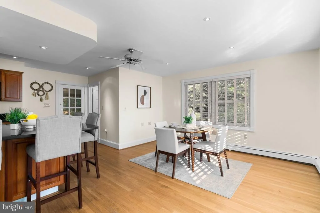Photo of 7908 BROOKLYN BRIDGE ROAD