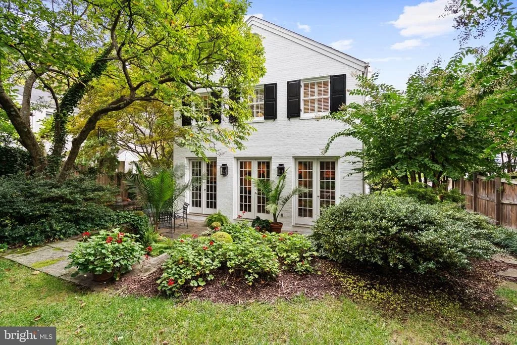 Photo of 7115 EXFAIR ROAD