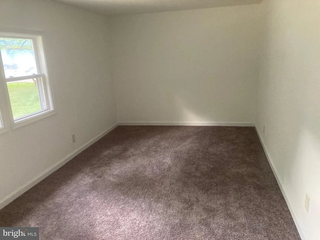 Photo of 389 STEVENSON DRIVE