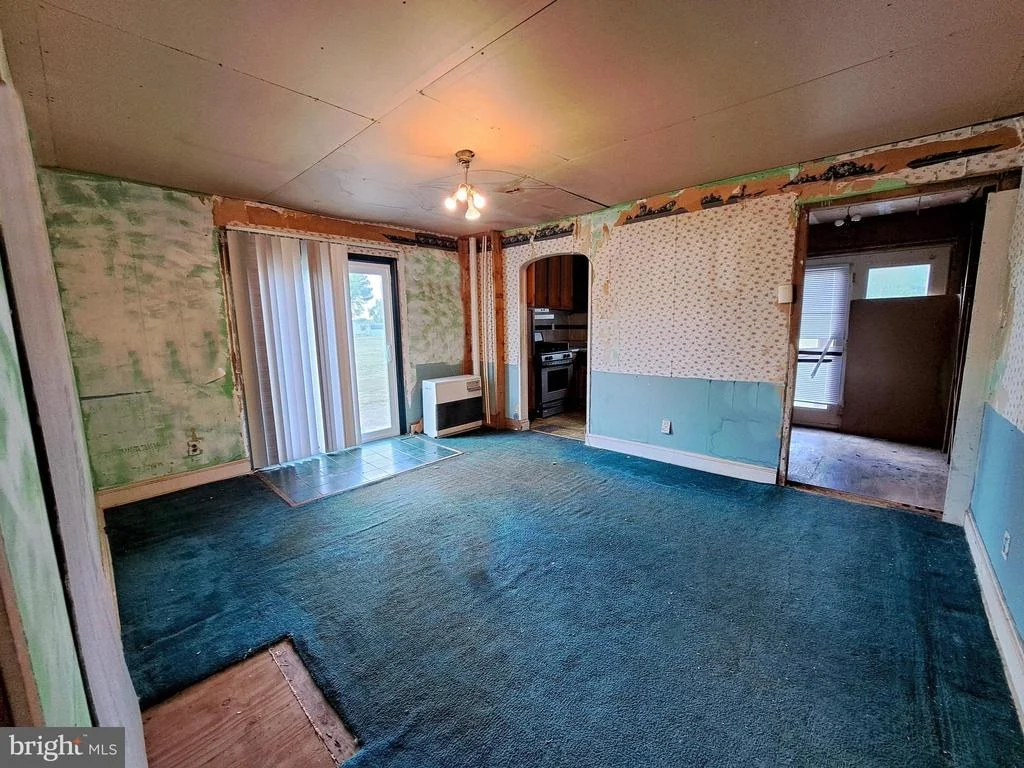 Photo of 2139 GROTON ROAD