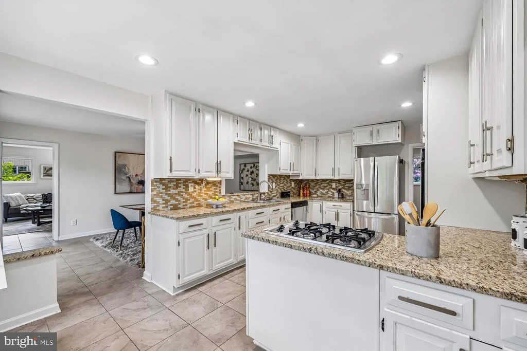 Photo of 300 GILSAN COURT