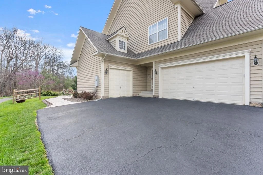 Photo of 4045 CRAY DRIVE