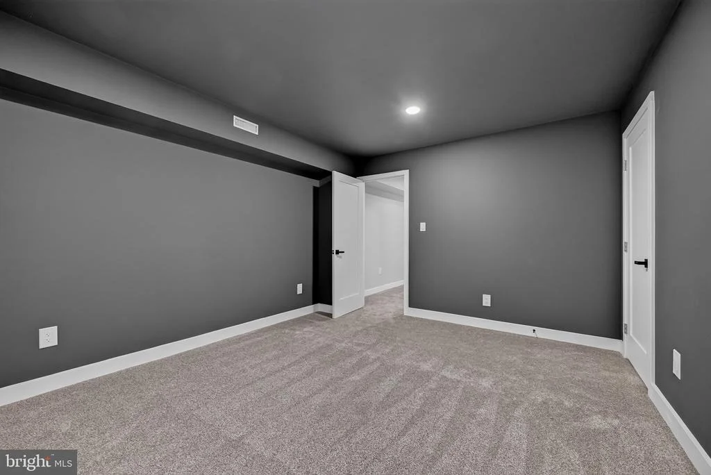 Photo of 14208 N NORTH GATE DRIVE