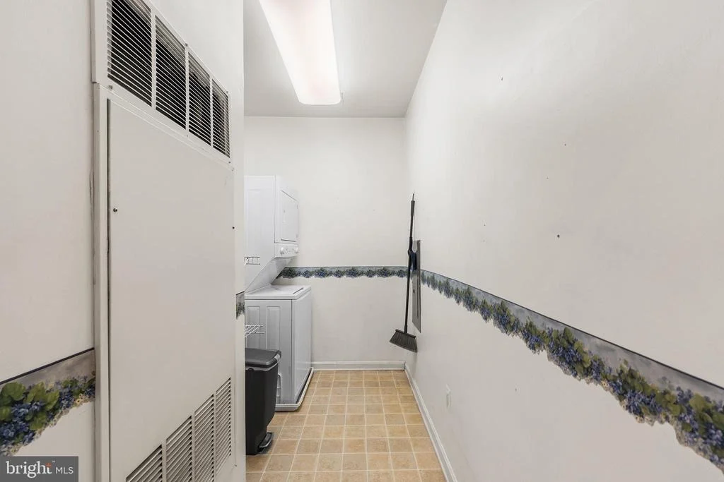 Photo of Unit 1 at 1408 JOPPA FOREST DRIVE