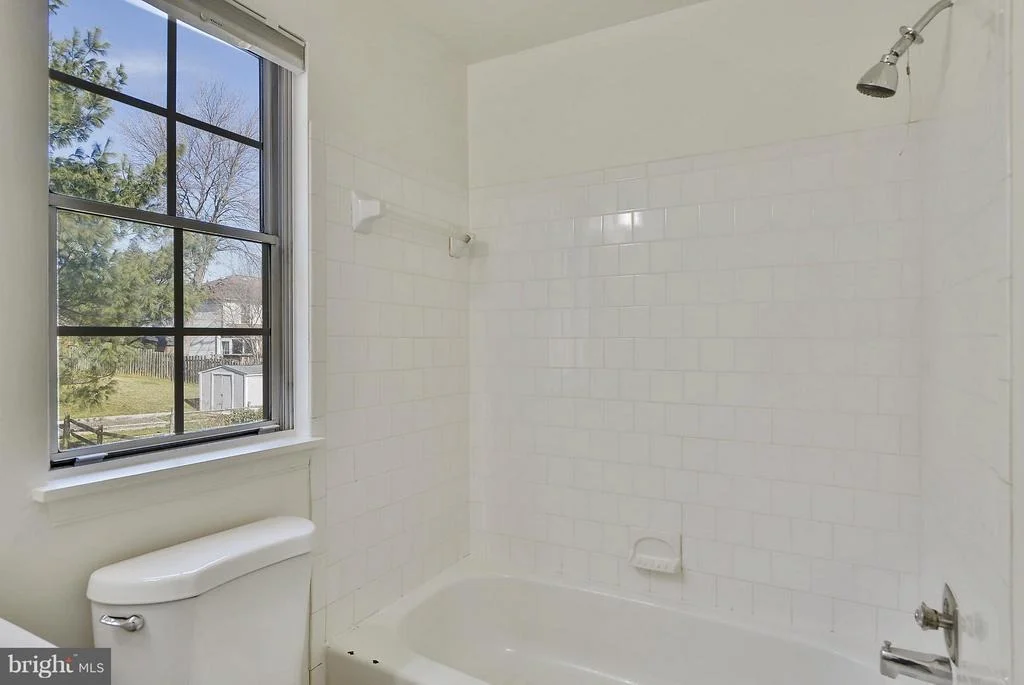 Photo of 813 POINTER RIDGE DRIVE