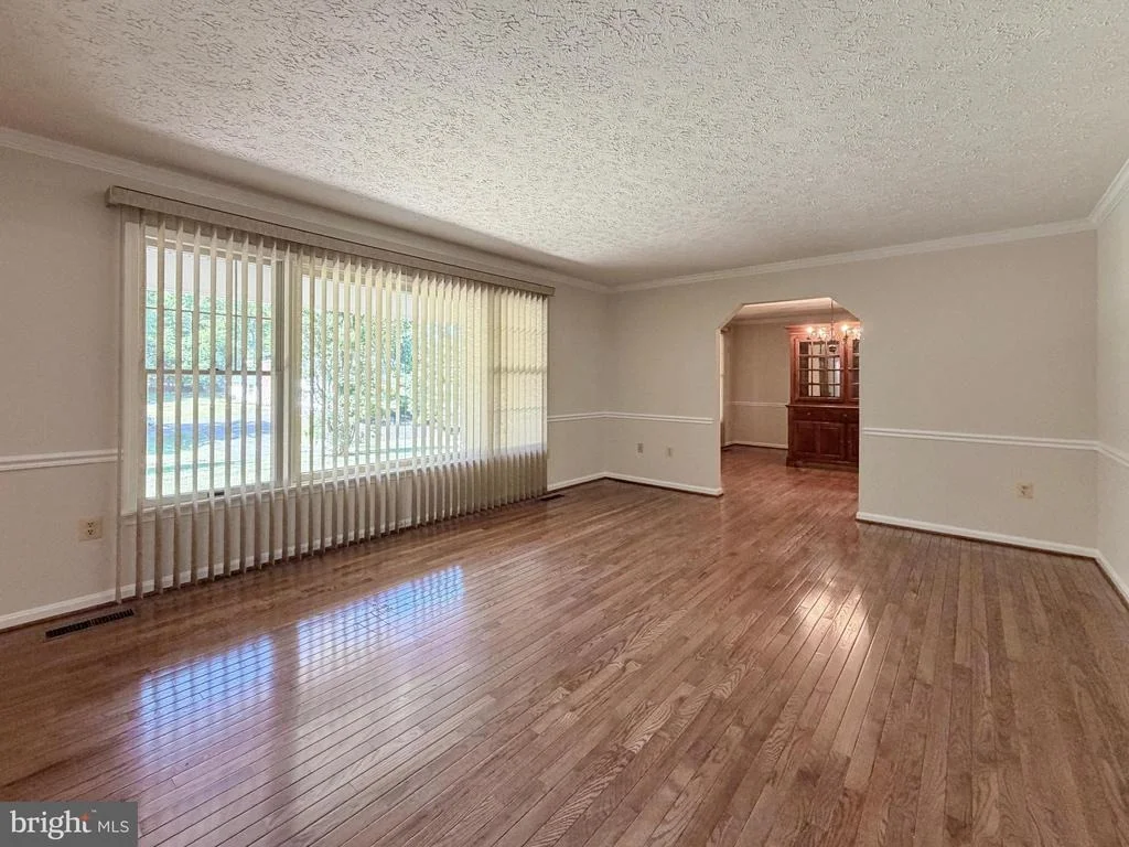 Photo of 6499 AURA DRIVE