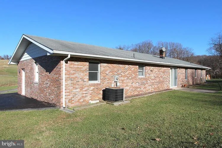 Photo of 6041 OLD BOHN ROAD