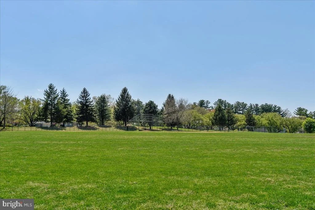 Photo of 9217 FALL RIVER LANE