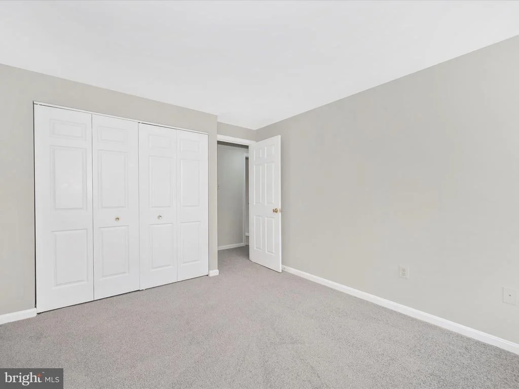 Photo of 802 POINTER RIDGE DRIVE