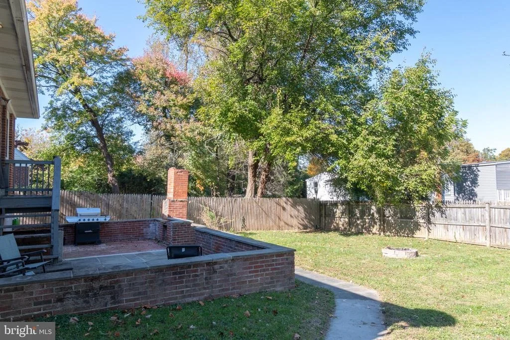 Photo of 3821 GREENLY STREET