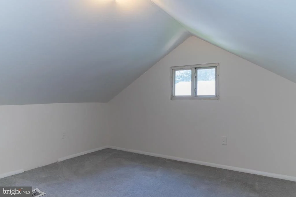 Photo of 4209 ROUND HILL ROAD