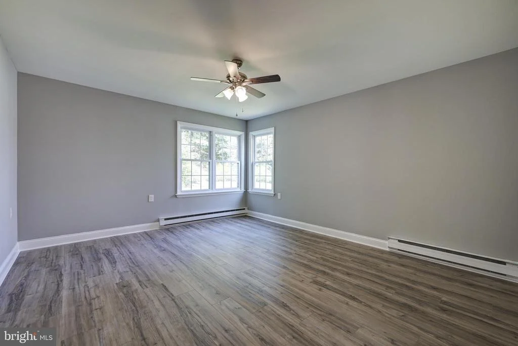 Photo of 116 BUCKINGHAM DRIVE