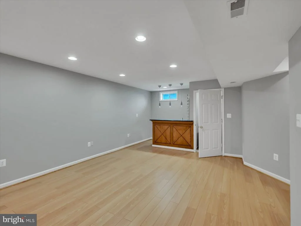 Photo of 8104 PEPPER RIDGE WAY