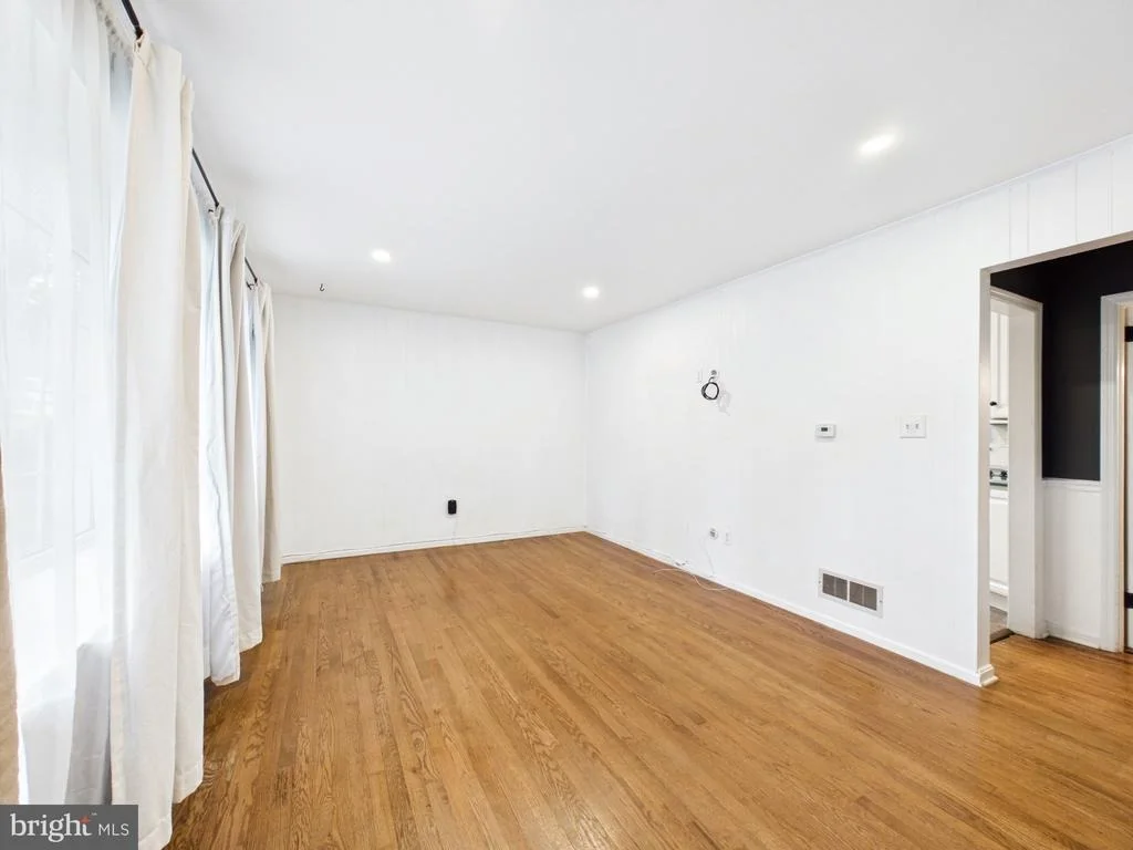 Photo of 112 DELVIEW DRIVE