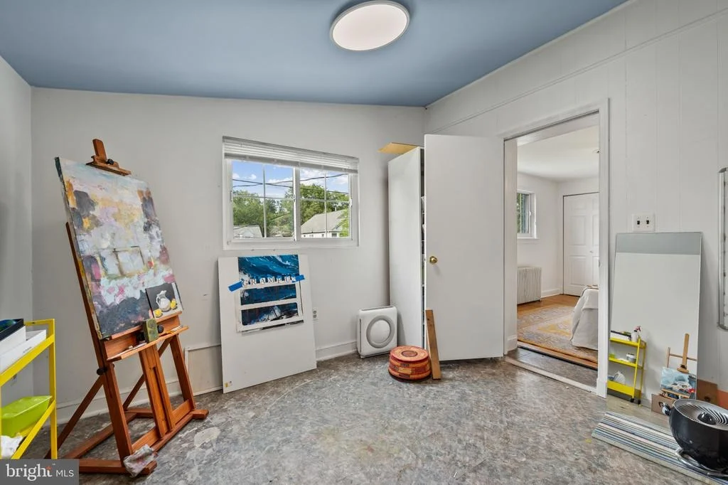 Photo of 213 PIPING ROCK DRIVE
