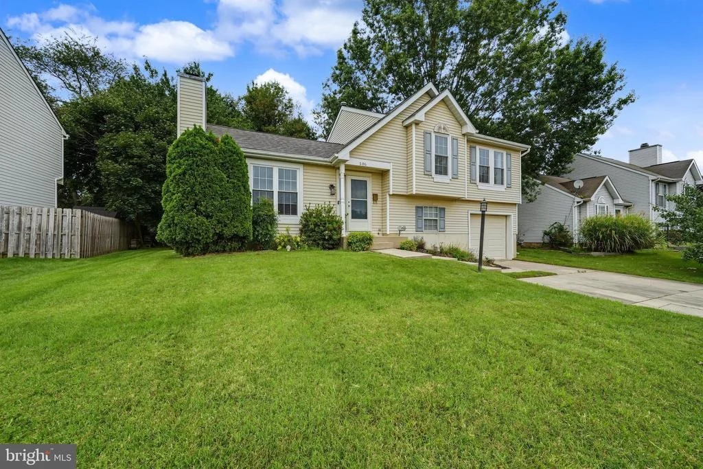 Photo of 206 MACDUFF ROAD