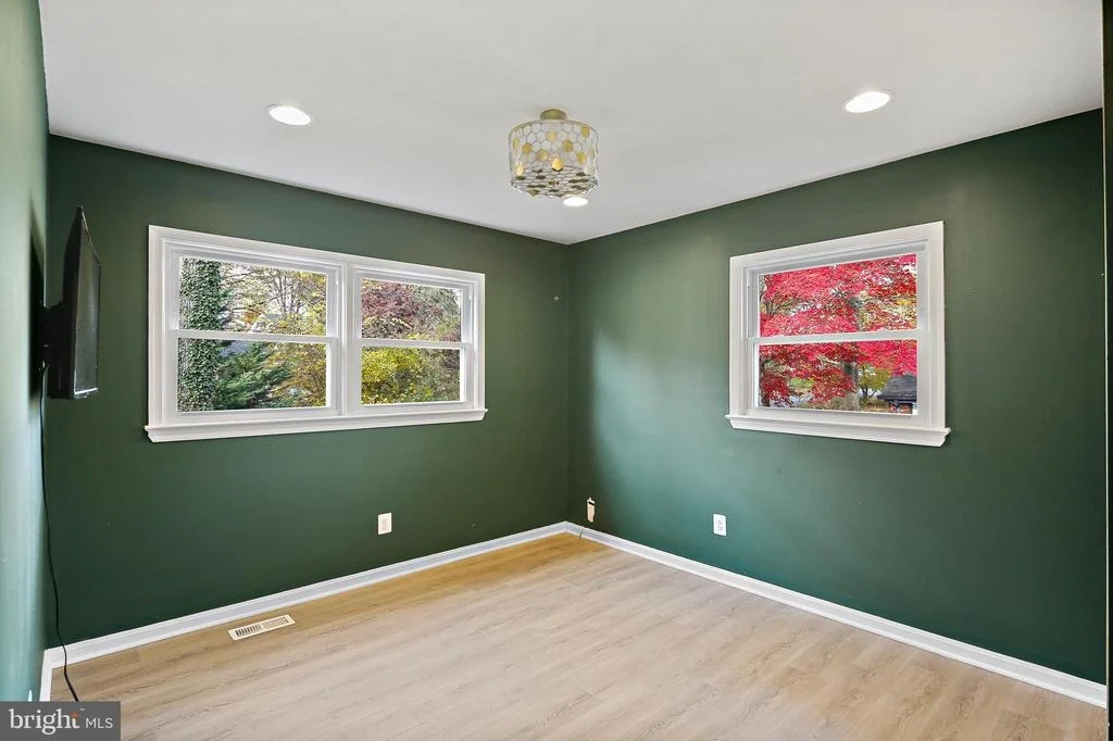 Photo of 2847 CARROLLTON ROAD