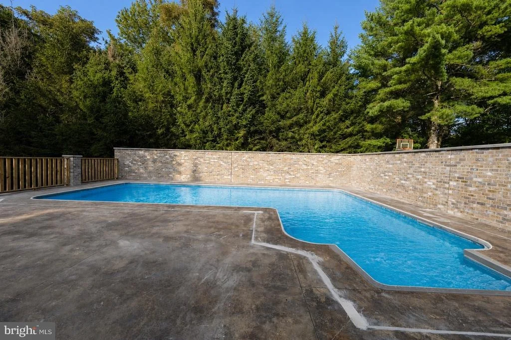 Photo of 5847 BITTINGER ROAD