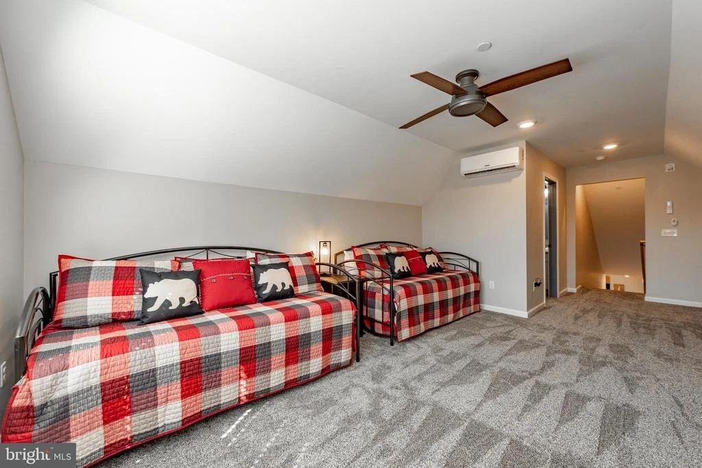 Photo of 220 BILTMORE VIEW