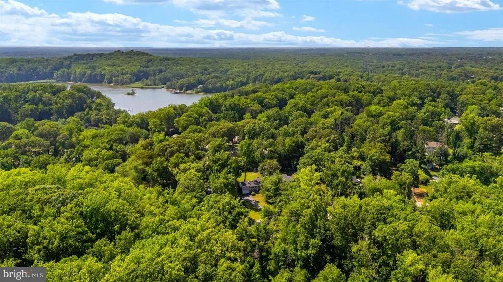 Photo of 1134 VALLEY DRIVE