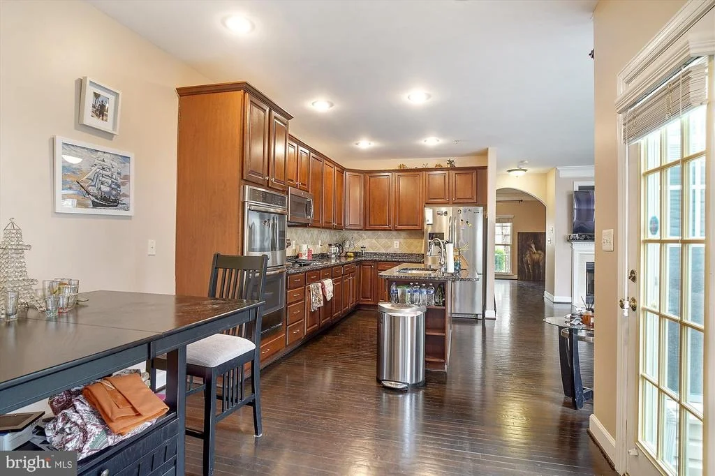 Photo of 23621 SUGAR VIEW DRIVE