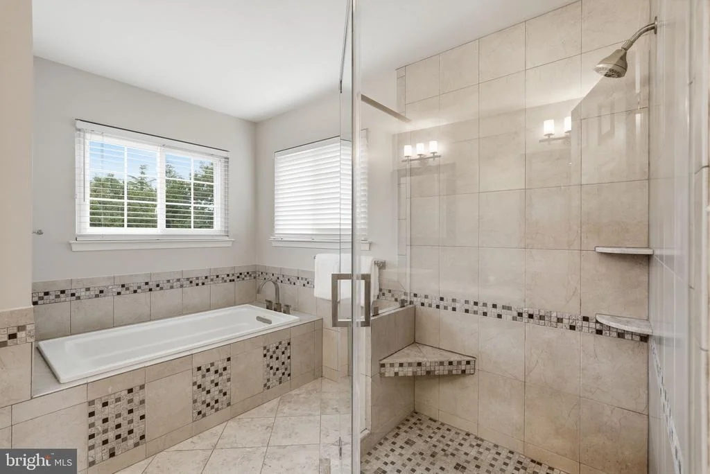 Photo of 44028 TAVERN DRIVE