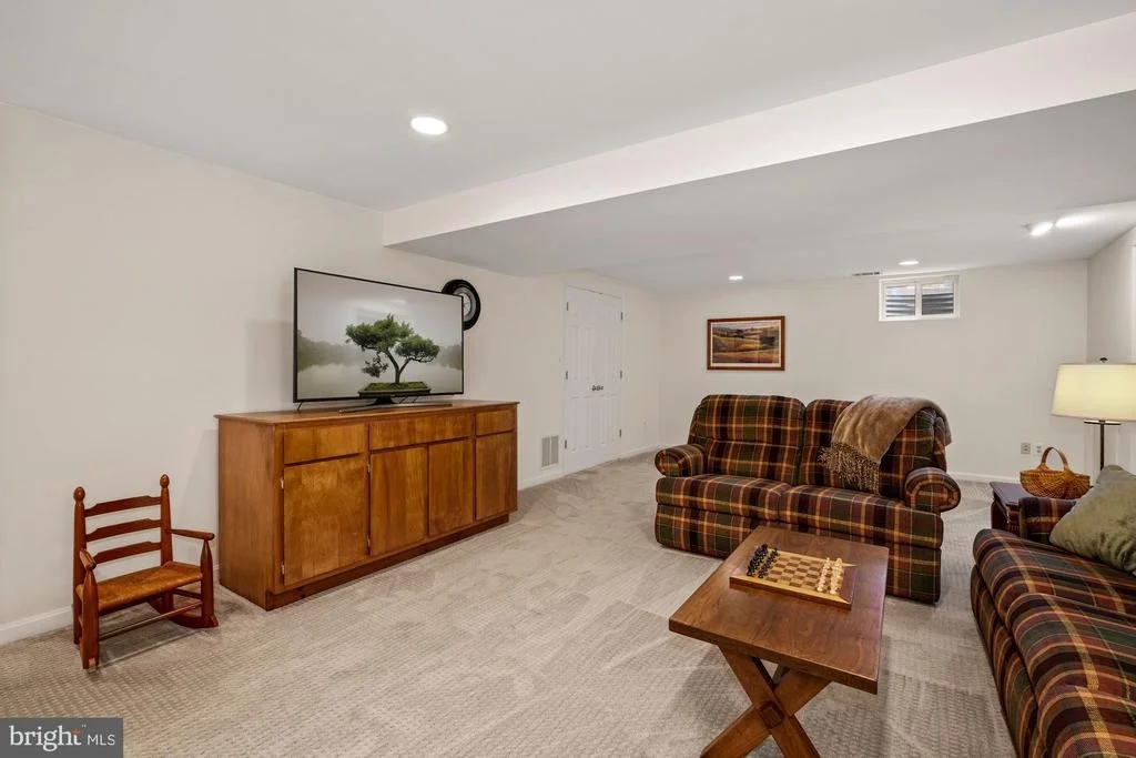 Photo of 6826 SILVER ANN DRIVE