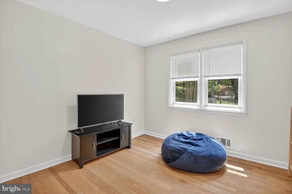 Photo of 13004 CHESTNUT OAK DRIVE