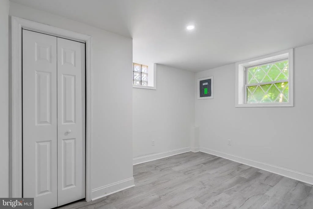 Photo of 5412 BIDDISON AVENUE