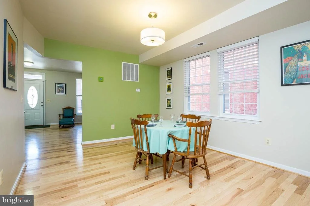 Photo of 7 S JEFFERSON STREET
