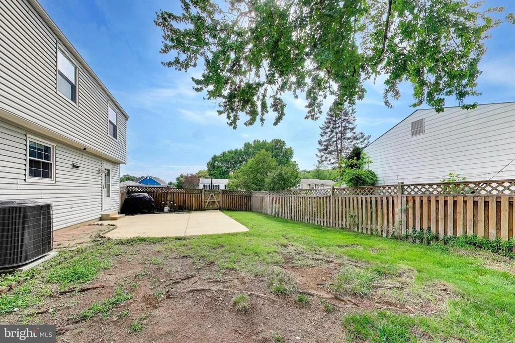 Photo of 9152 BURKE ROAD