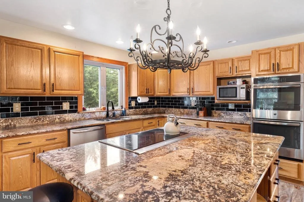 Photo of 955 STAYMAN DRIVE