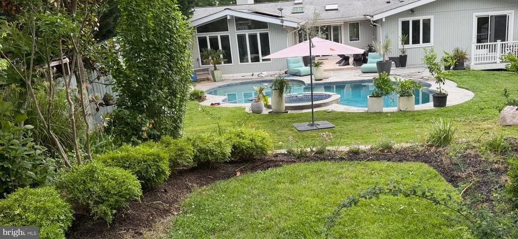Photo of 11610 KAREN DRIVE