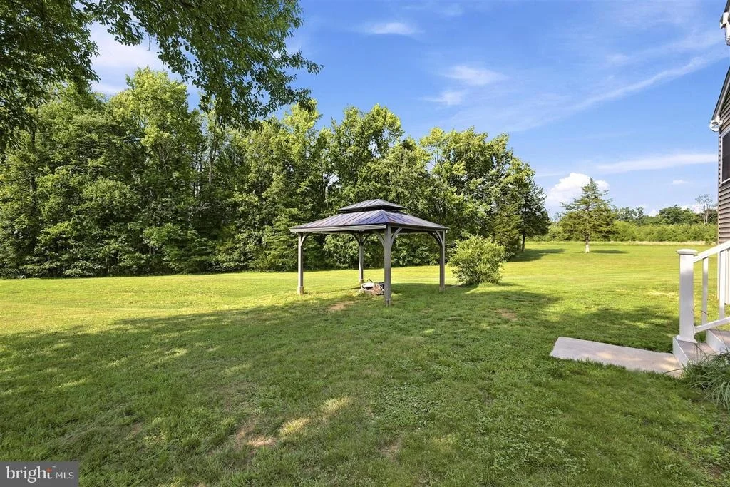 Photo of 9820 PRATTS DRIVE
